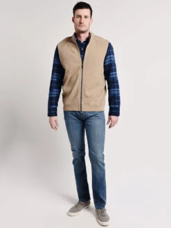 Tommy Bahama Flip Side Classic Zip Vest 11 Tommy Bahama Flip Side Classic Zip Vest -Standrews Links Officials Store t217848 goldenhoneyheatheralt3