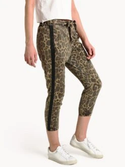 Pam & Gela Leopard Pant With Sash -Standrews Links Officials Store tn41031429 leopardalt3