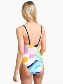 Trina Turk Mosaic Sunrise High Leg Maillot -Standrews Links Officials Store tt9t309 multialt3